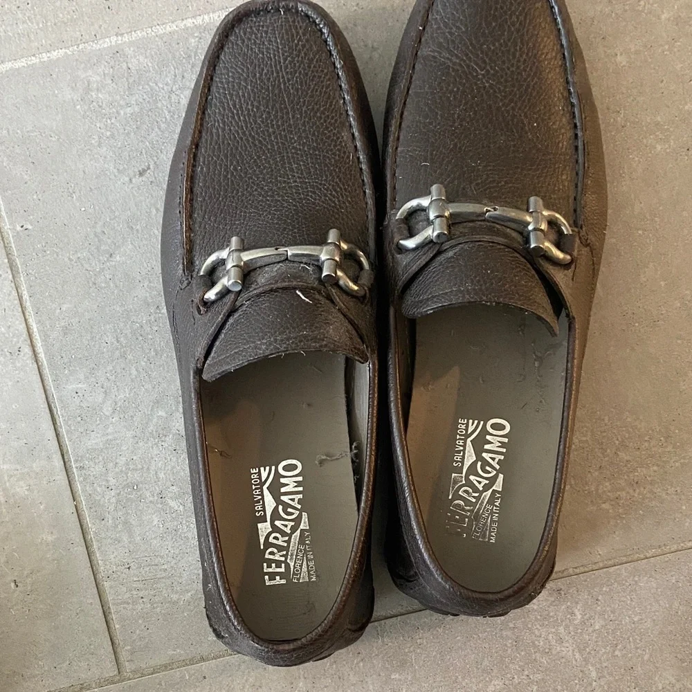 Salvatore Ferragamo Gancini driver ornament shoes Sz 10 - Picture 3 of 7